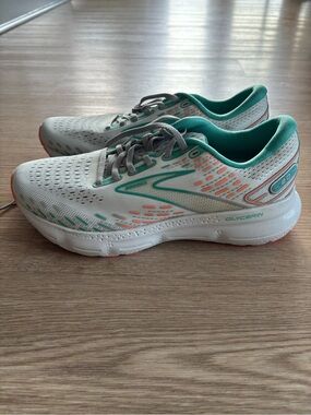 Brooks Women’s Glycerin Running Shoes — Grey with Teal & Coral Accents